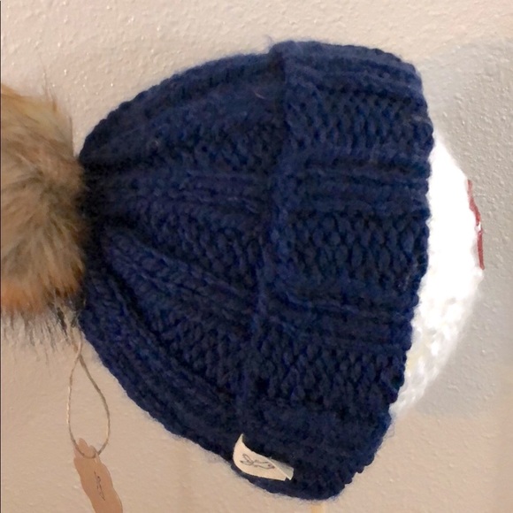 Brand New Navy Handcrafted Knitted Hat w/PomPom - Picture 3 of 4